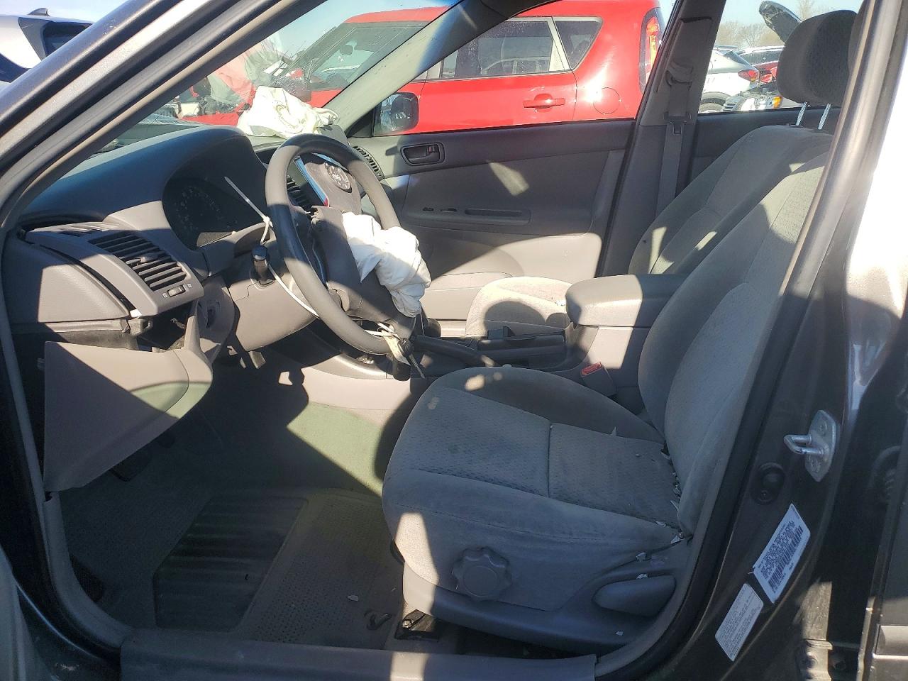 2003 TOYOTA CAMRY LE photo 7