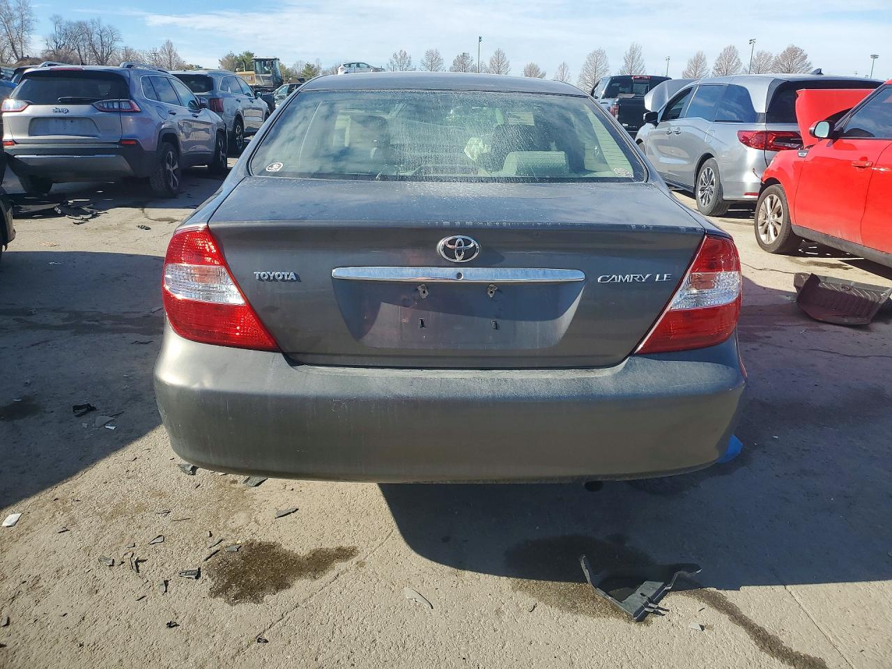 2003 TOYOTA CAMRY LE photo 6