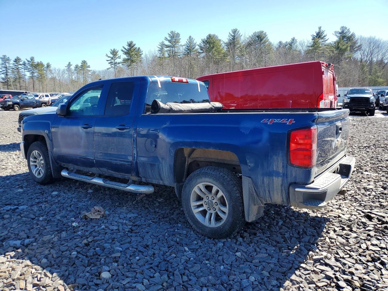 2016 CHEVROLET SILVERADO photo 4