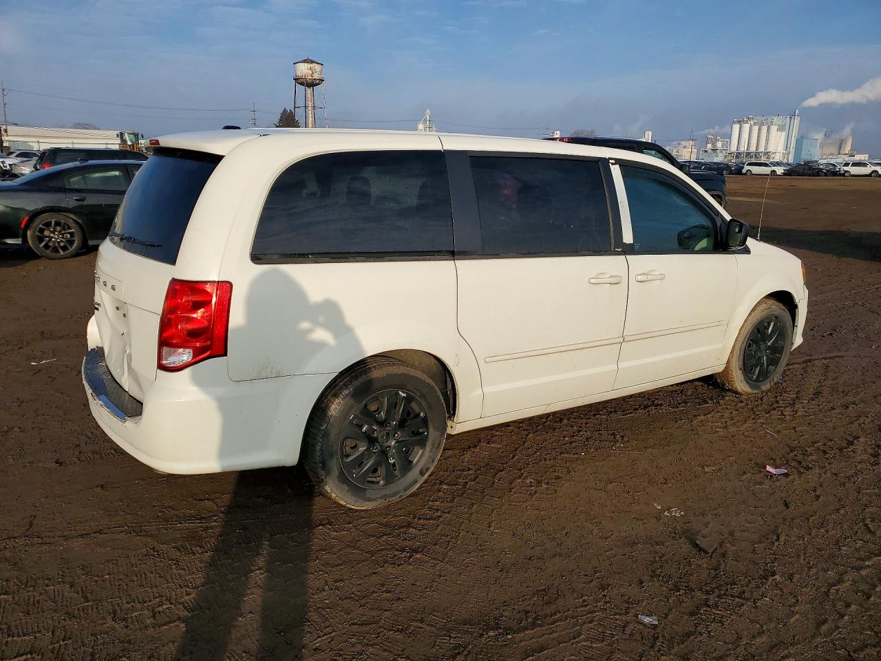 2013 DODGE GRAND CARAVAN SE photo 5