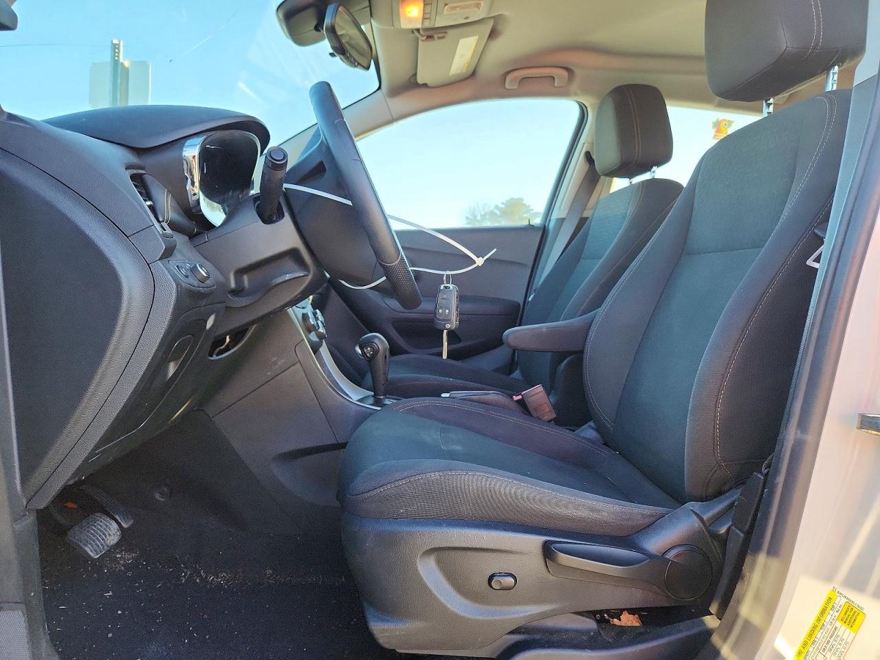 2017 CHEVROLET TRAX LS photo 19