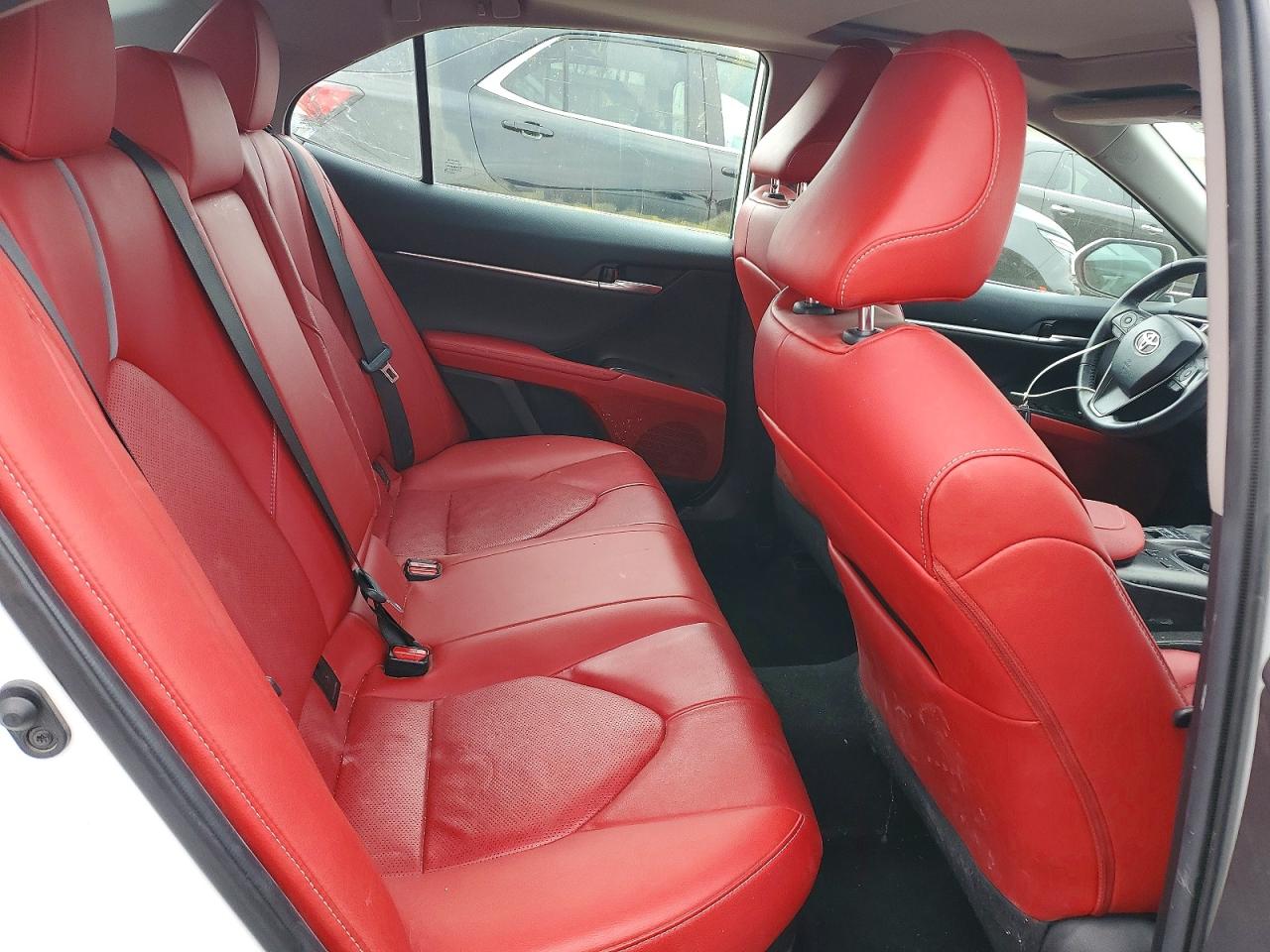 2021 TOYOTA CAMRY XSE photo 19