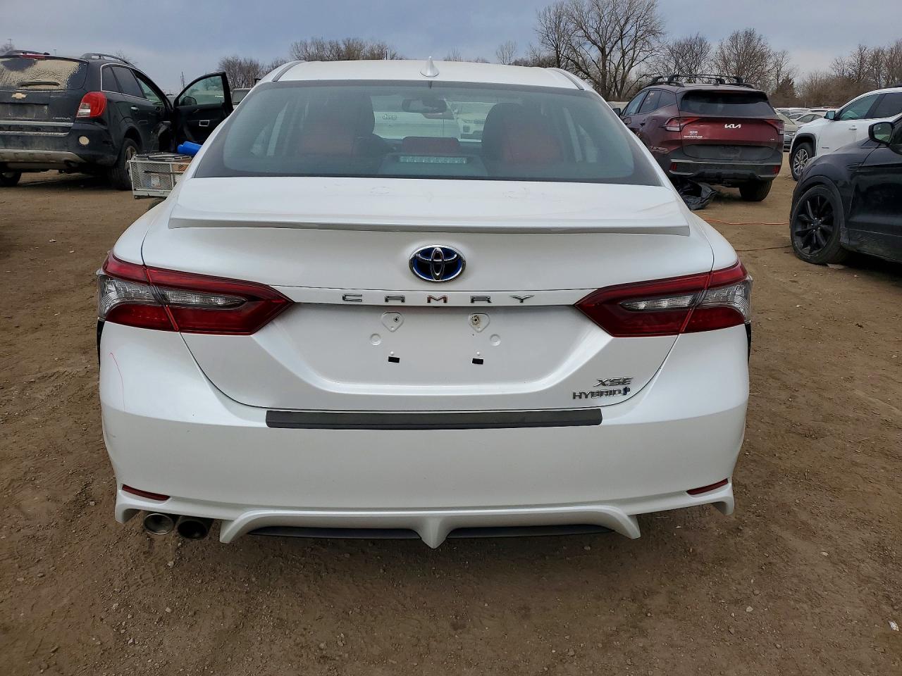 2021 TOYOTA CAMRY XSE photo 11