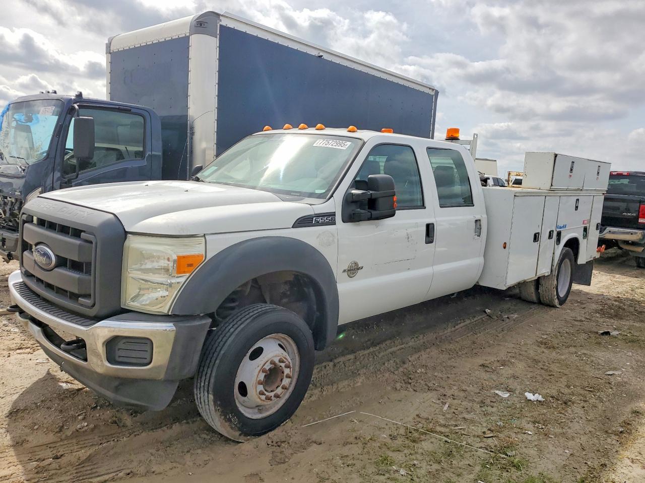 2012 FORD F550