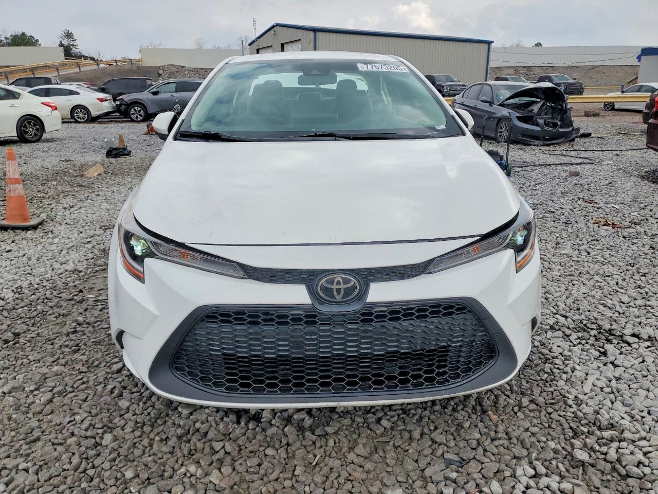 2020 TOYOTA COROLLA LE photo 5