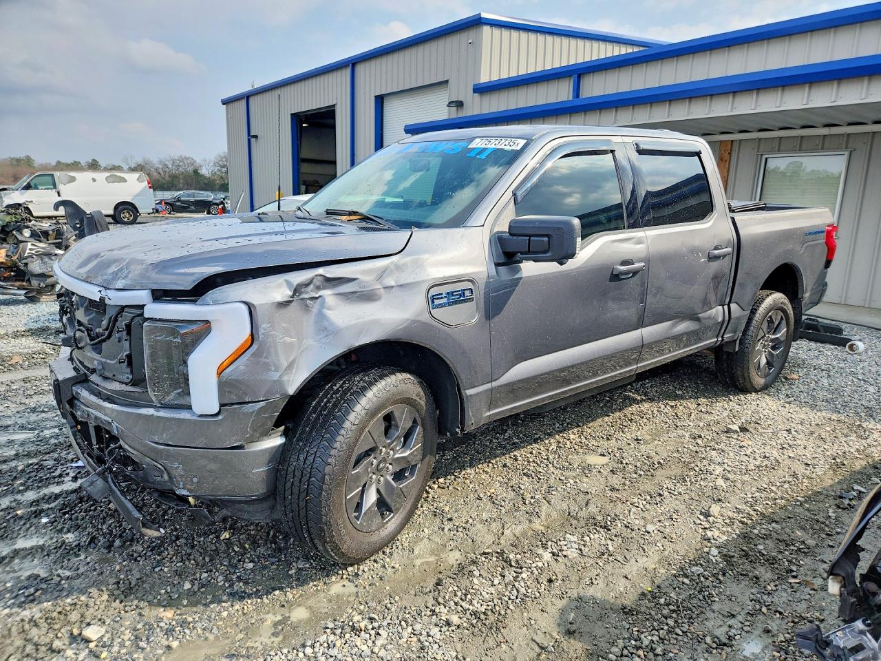 2025 FORD F150