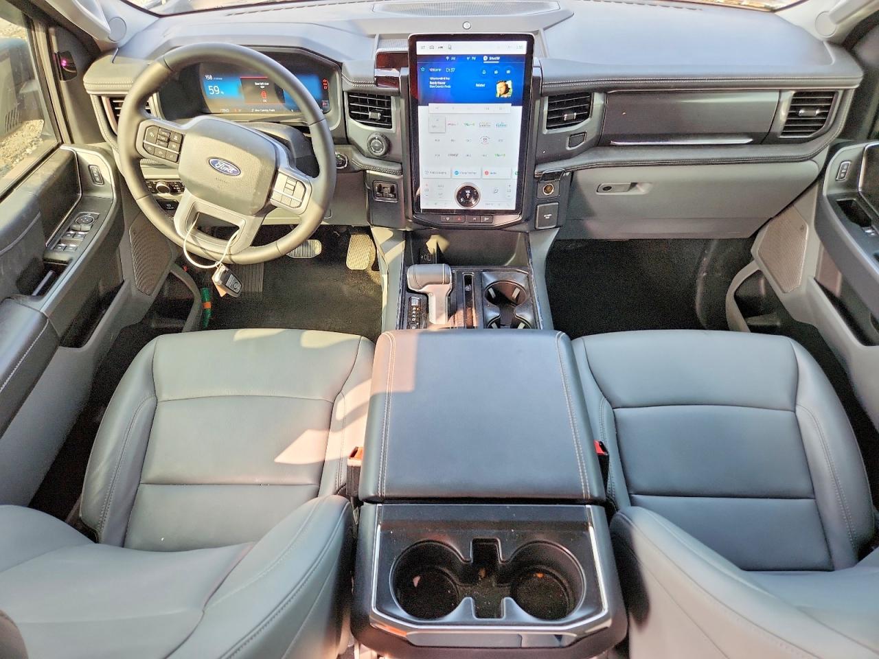 2025 FORD F150 LIGHTNING XLT photo 8