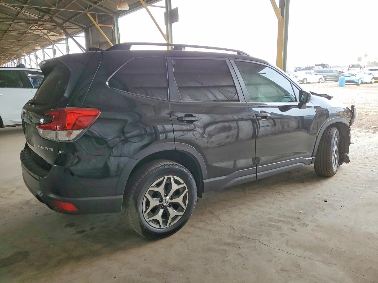 2021 SUBARU FORESTER PREMIUM photo 5