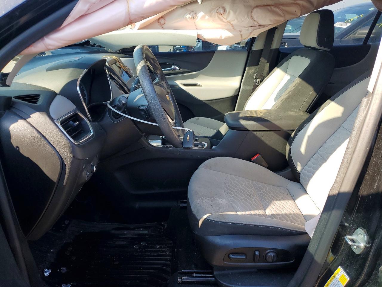 2020 CHEVROLET EQUINOX LS photo 13