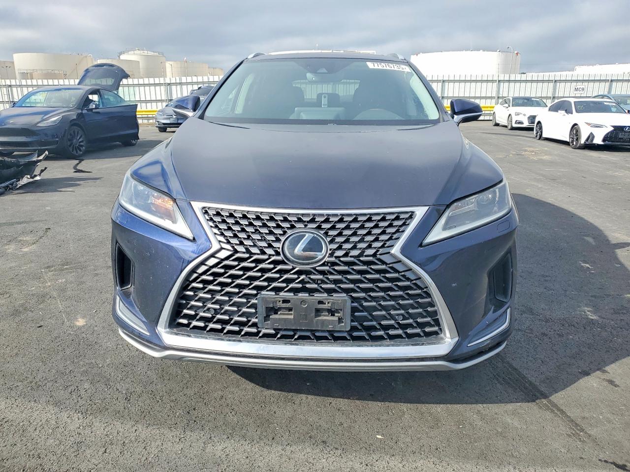 2020 LEXUS RX photo 9