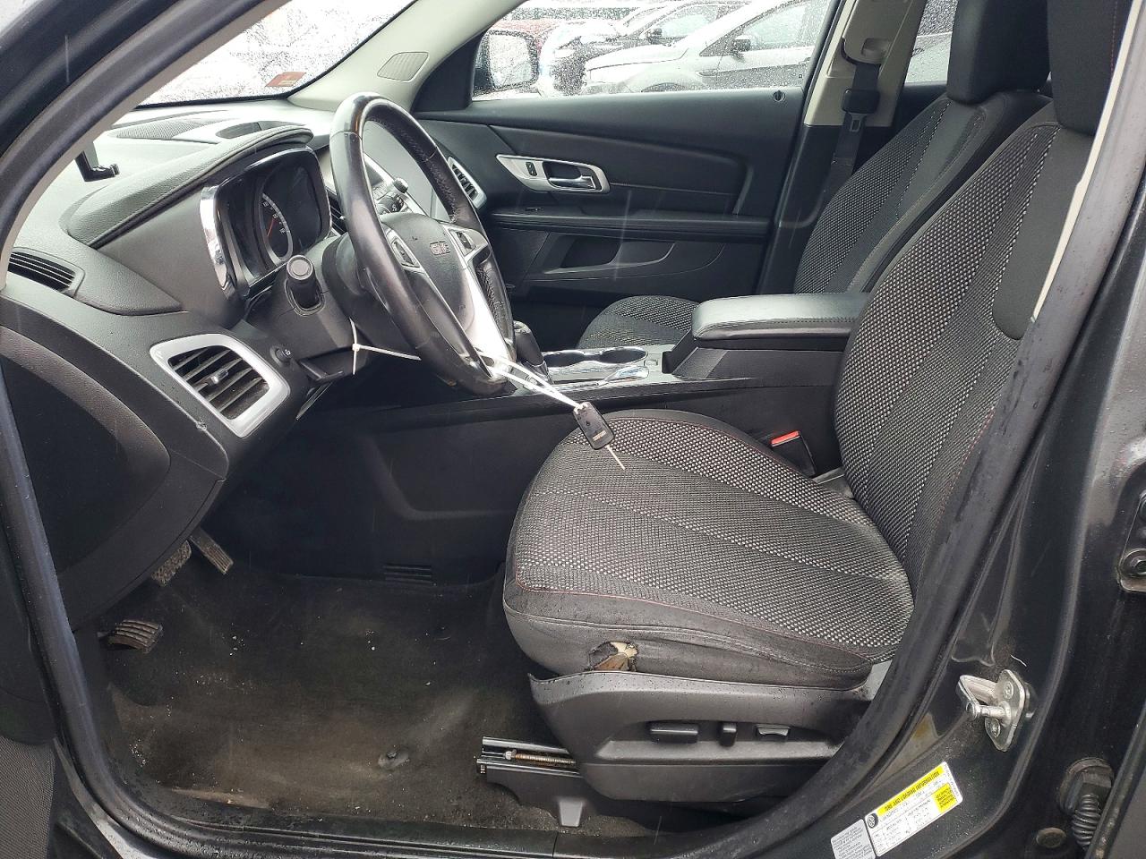 2017 GMC TERRAIN SLE photo 13