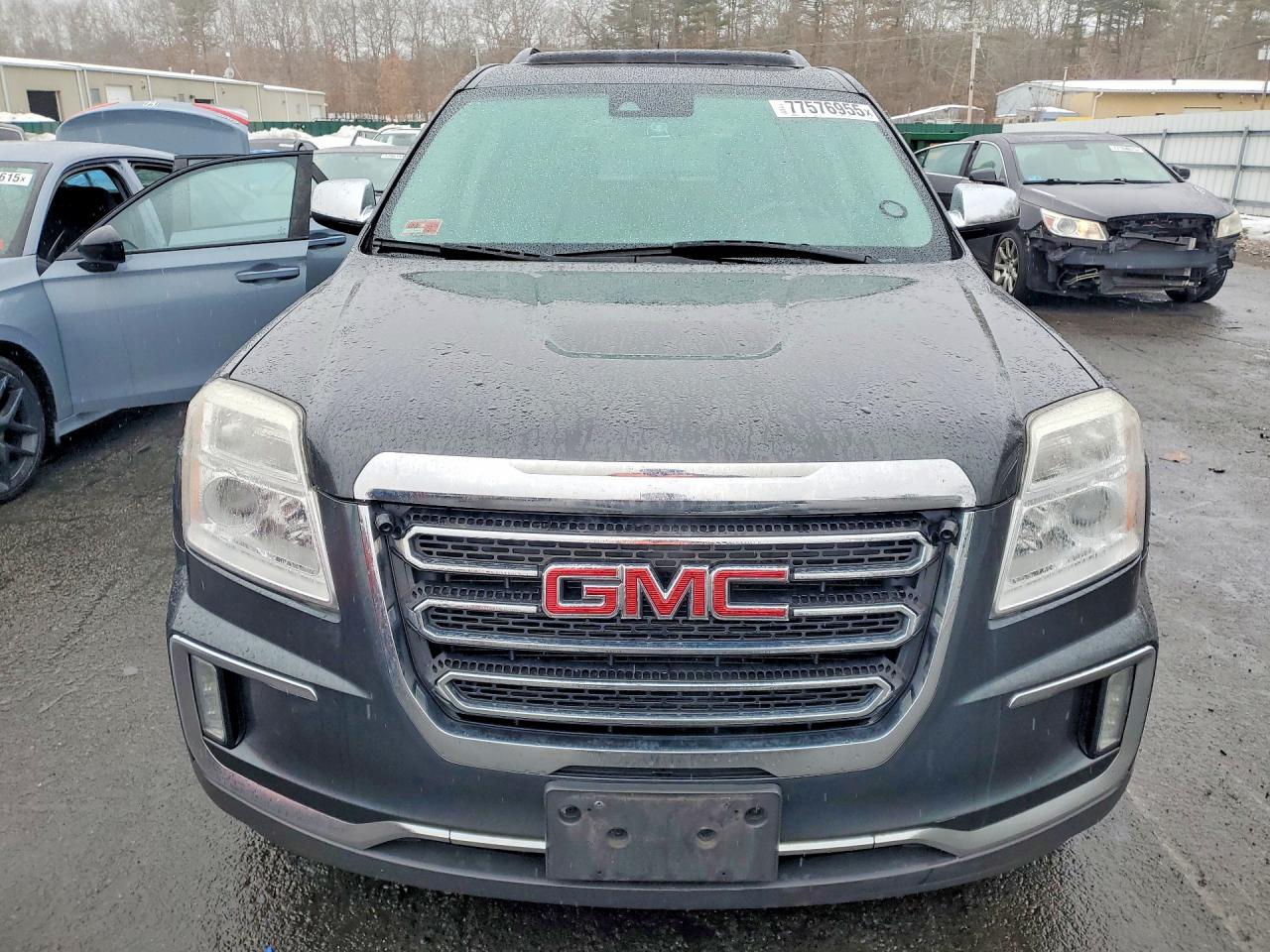 2017 GMC TERRAIN SLE photo 9