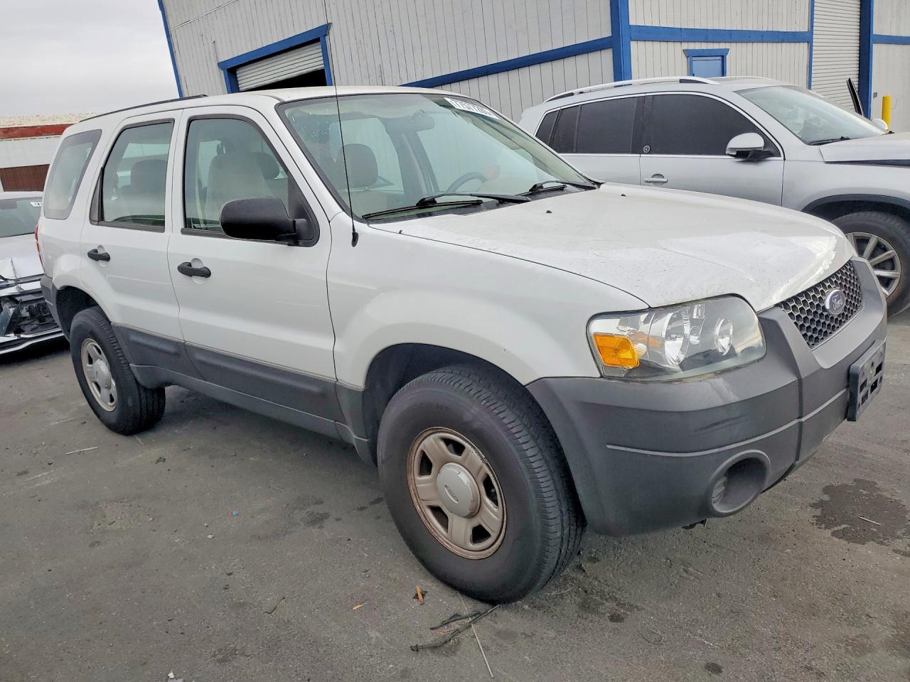 2006 FORD ESCAPE XLS photo 4