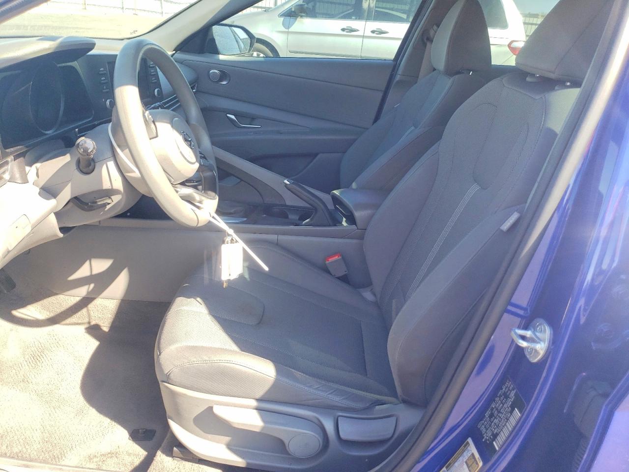 2023 HYUNDAI ELANTRA SE photo 19