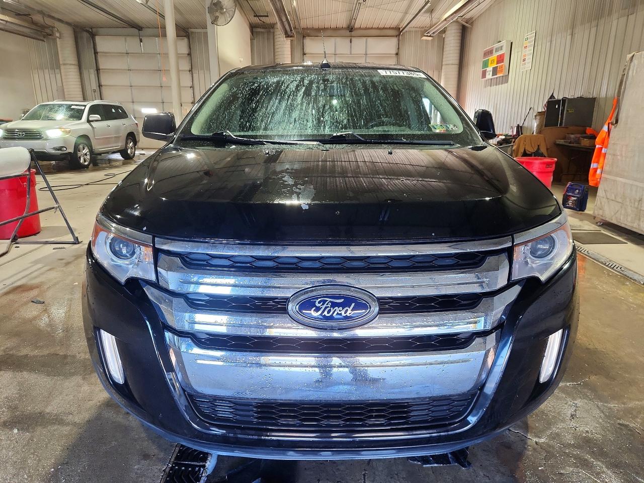2011 FORD EDGE LIMITED photo 5