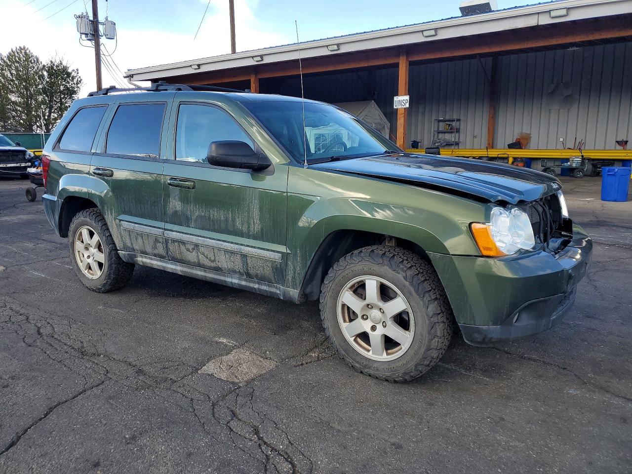 2009 JEEP GRAND CHEROKEE LAREDO photo 4