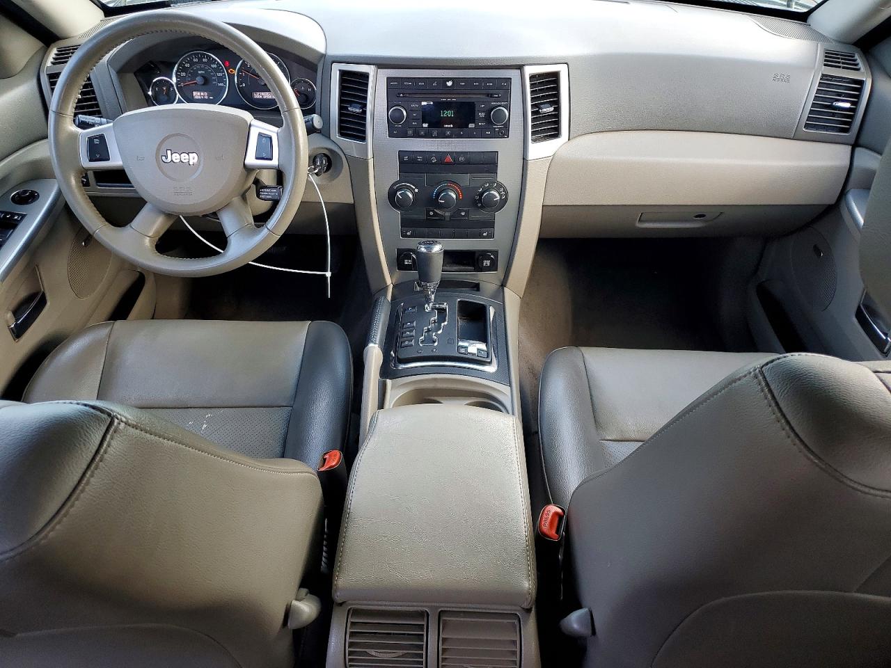 2009 JEEP GRAND CHEROKEE LAREDO photo 8
