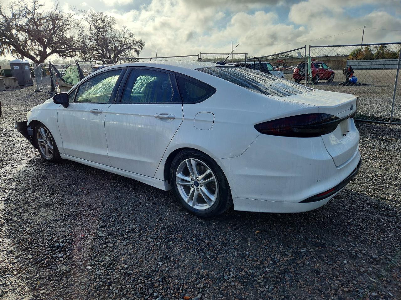 2018 FORD FUSION SE HYBRID photo 4