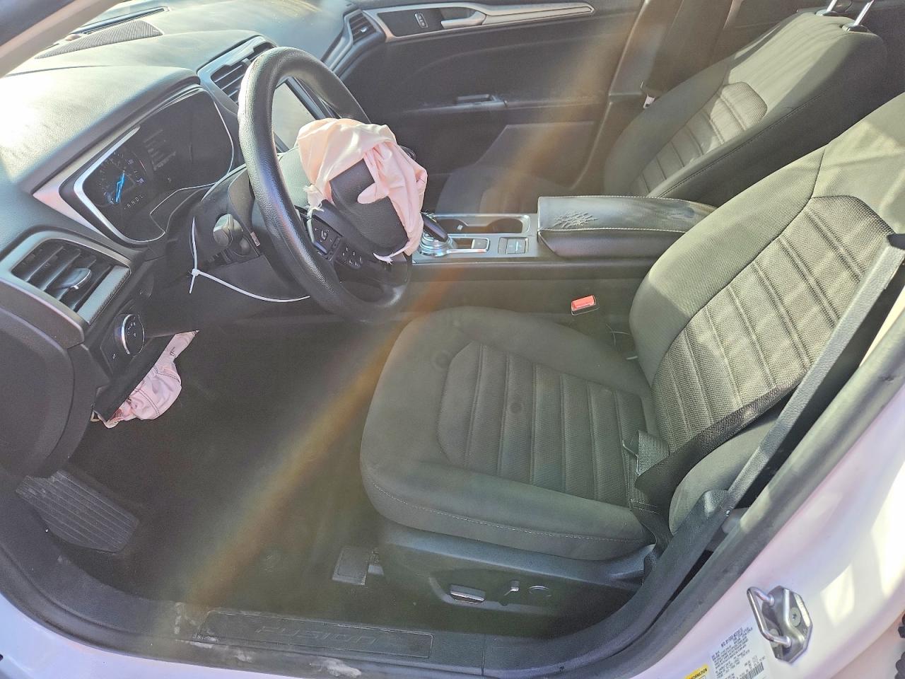 2018 FORD FUSION SE HYBRID photo 19