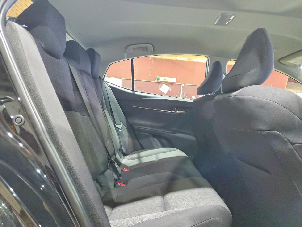 2025 TOYOTA CAMRY LE photo 10