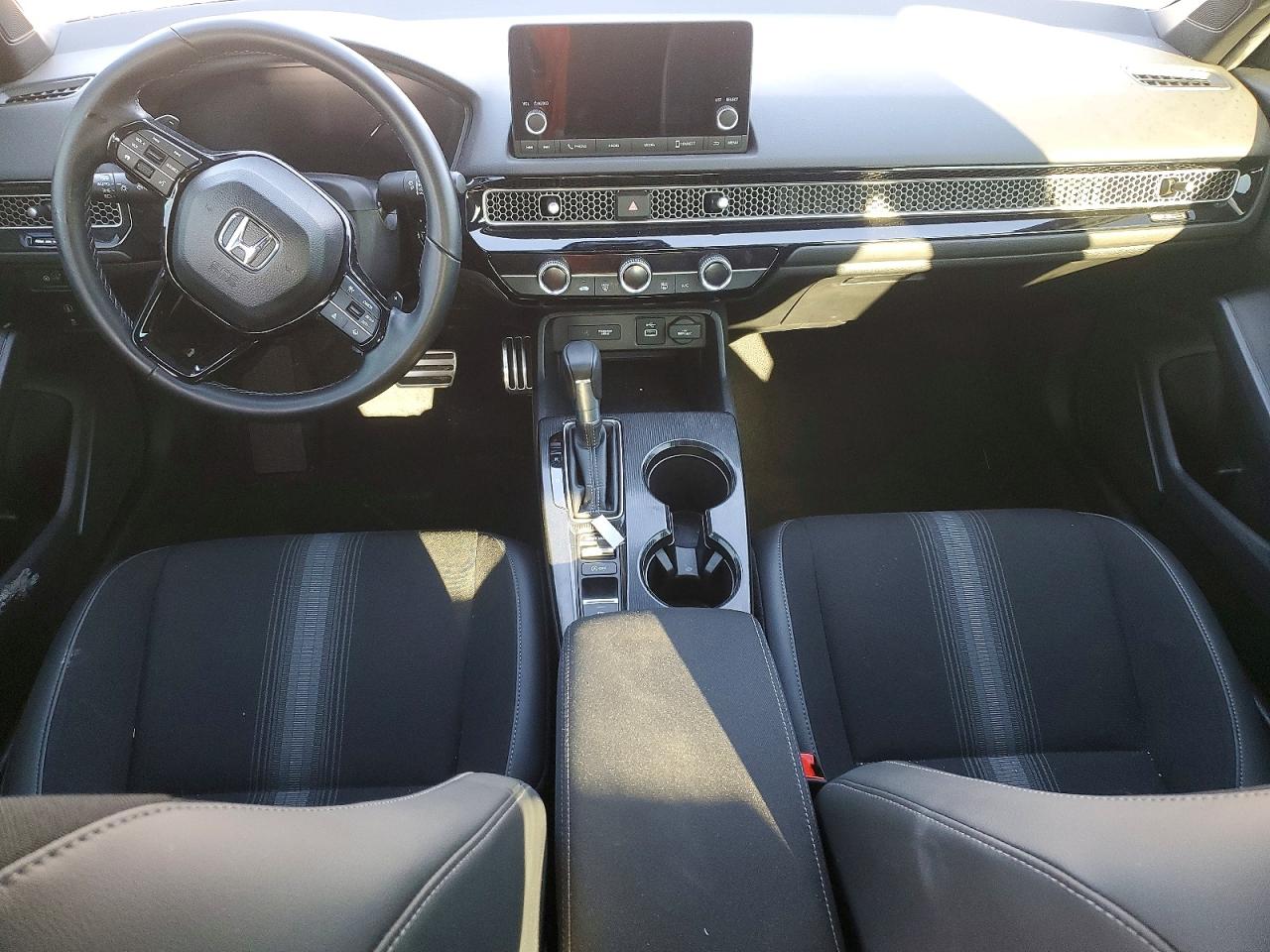 2024 HONDA CIVIC SPORT photo 15