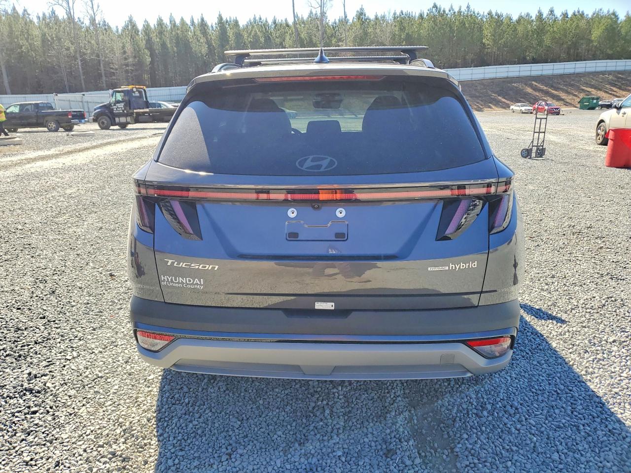 2025 HYUNDAI TUCSON photo 6