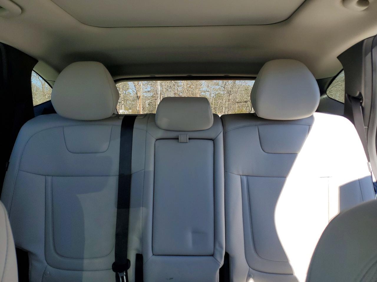 2025 HYUNDAI TUCSON photo 10