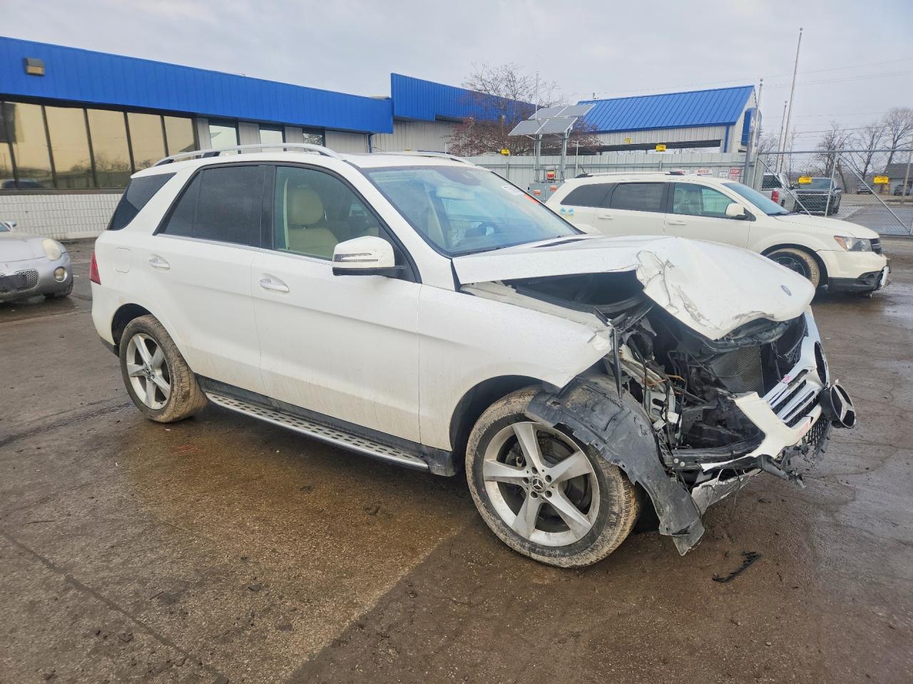2017 MERCEDES-BENZ GLE 350 4MATIC photo 4