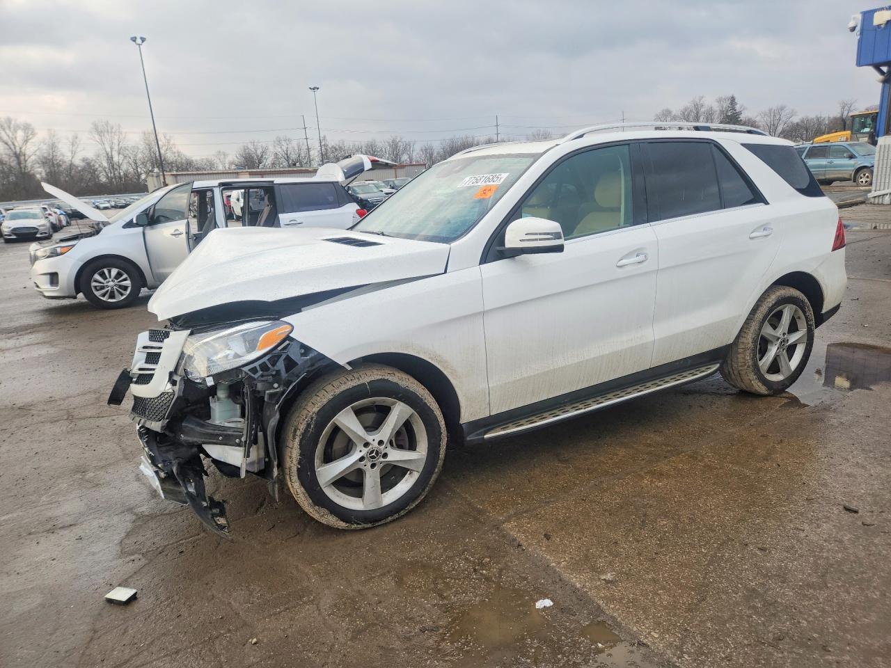 2017 MERCEDES-BENZ GLE