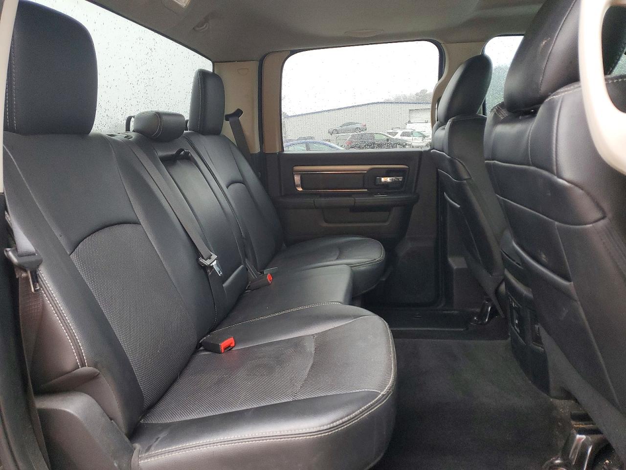 2015 RAM 1500 SPORT photo 19