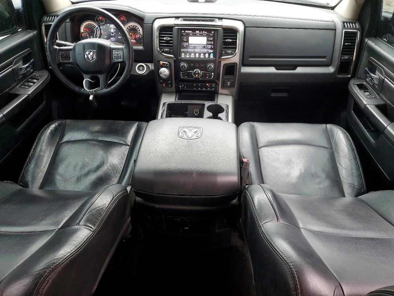 2015 RAM 1500 SPORT photo 15