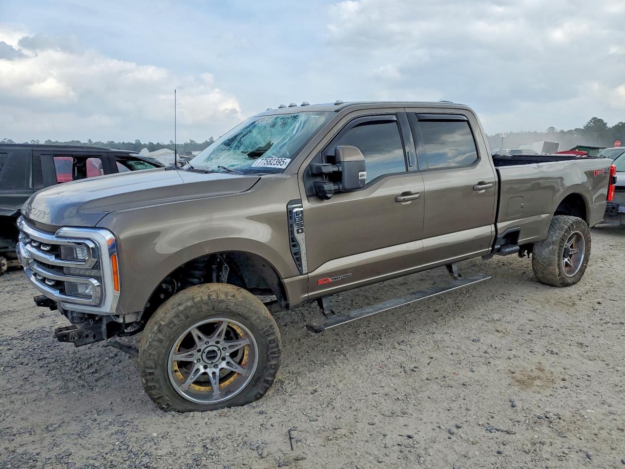 2023 FORD F350