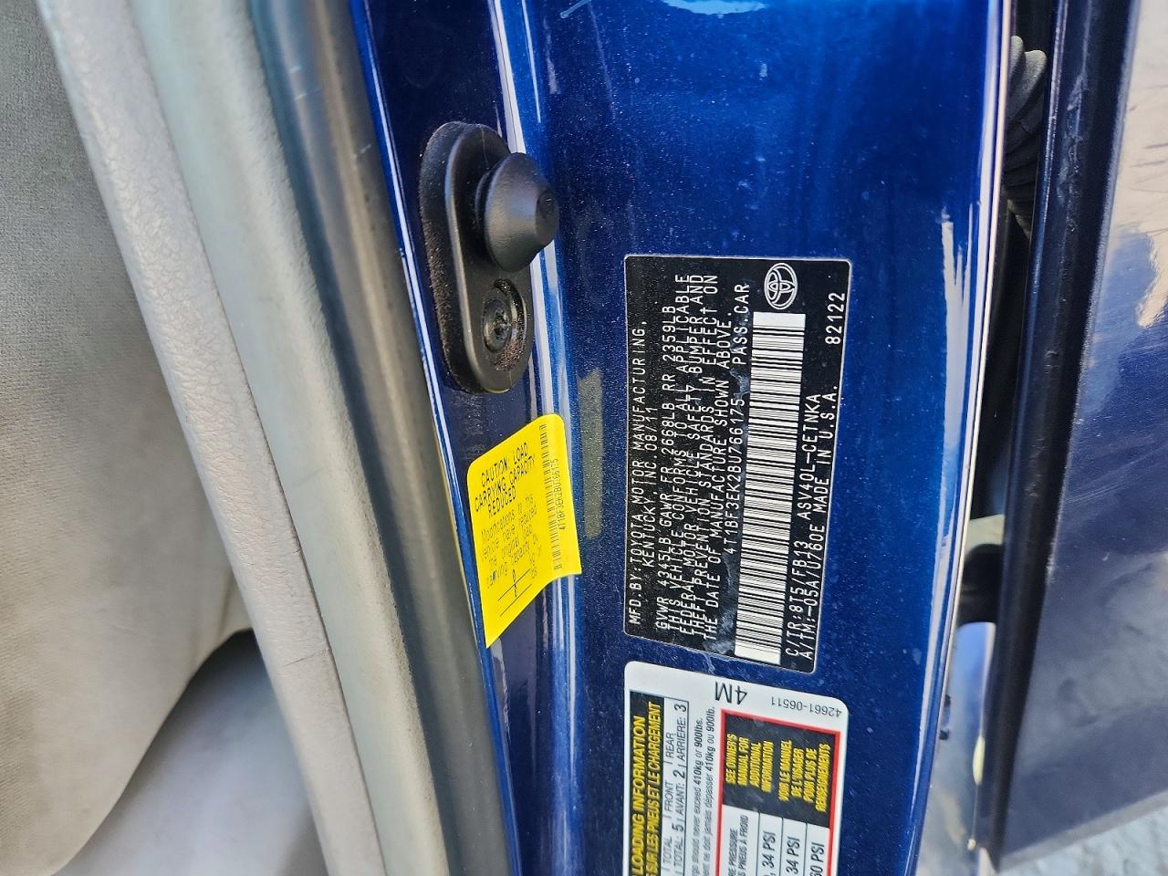 2011 TOYOTA CAMRY BASE photo 12