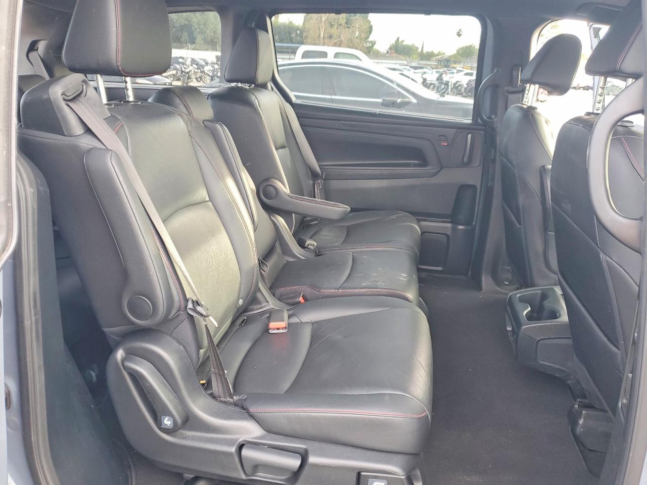2023 HONDA ODYSSEY SPORT-L photo 11