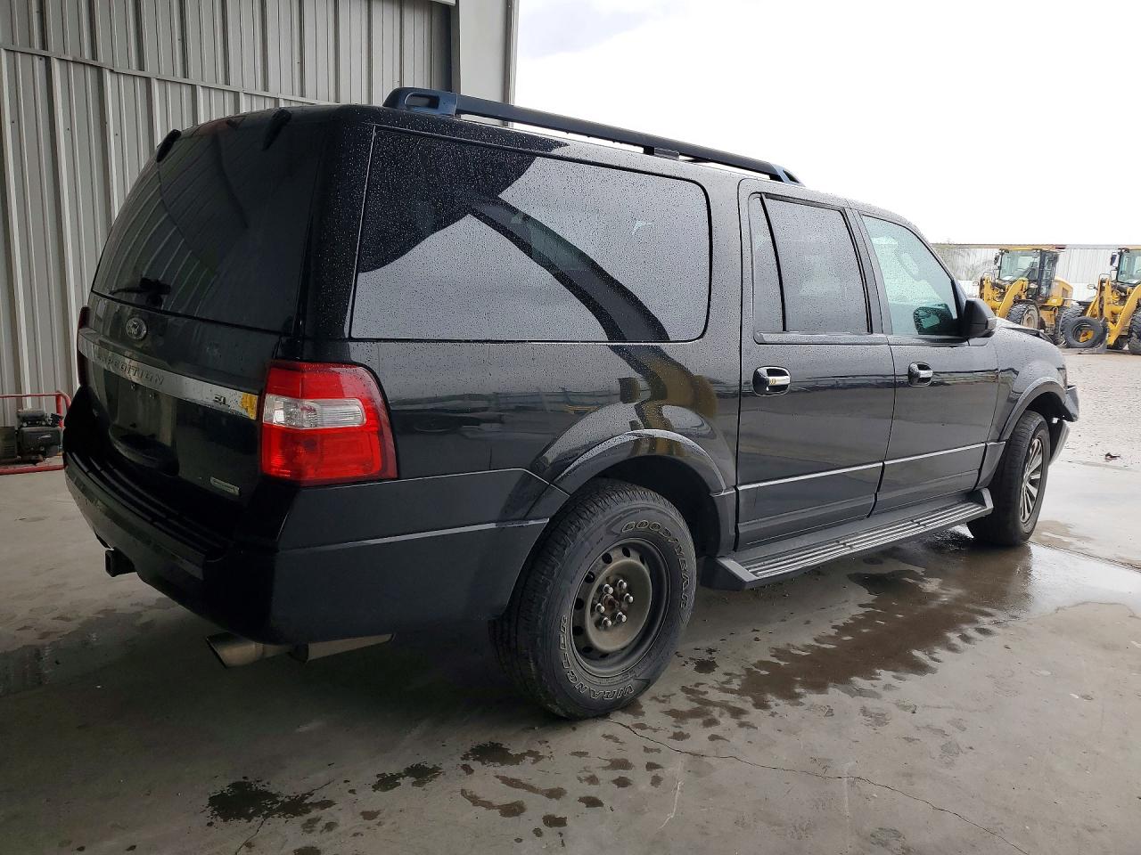 2016 FORD EXPEDITION EL XLT photo 5