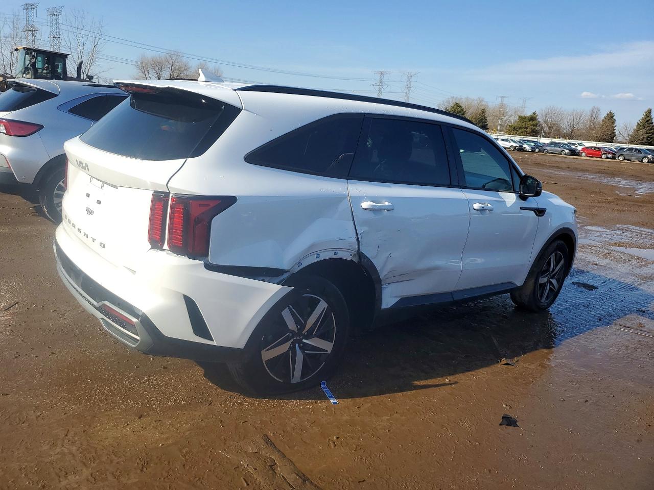 2022 KIA SORENTO S photo 5