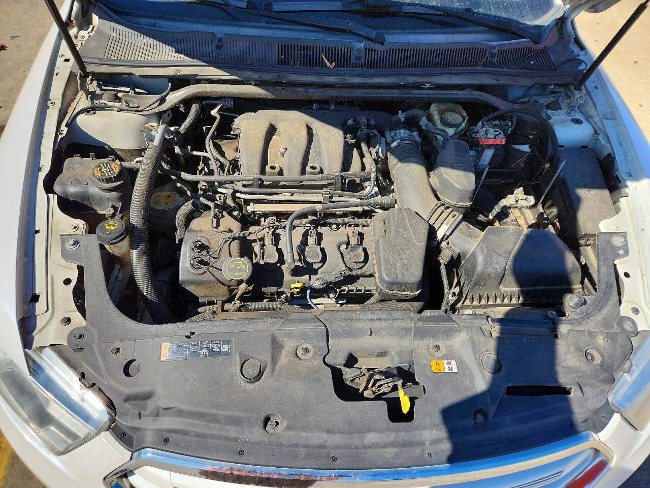 2015 FORD TAURUS LIMITED photo 11