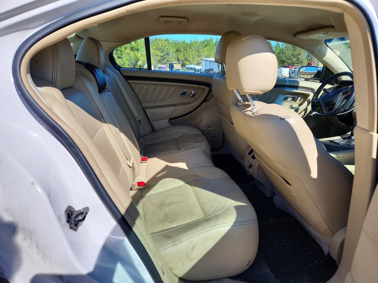 2015 FORD TAURUS LIMITED photo 10