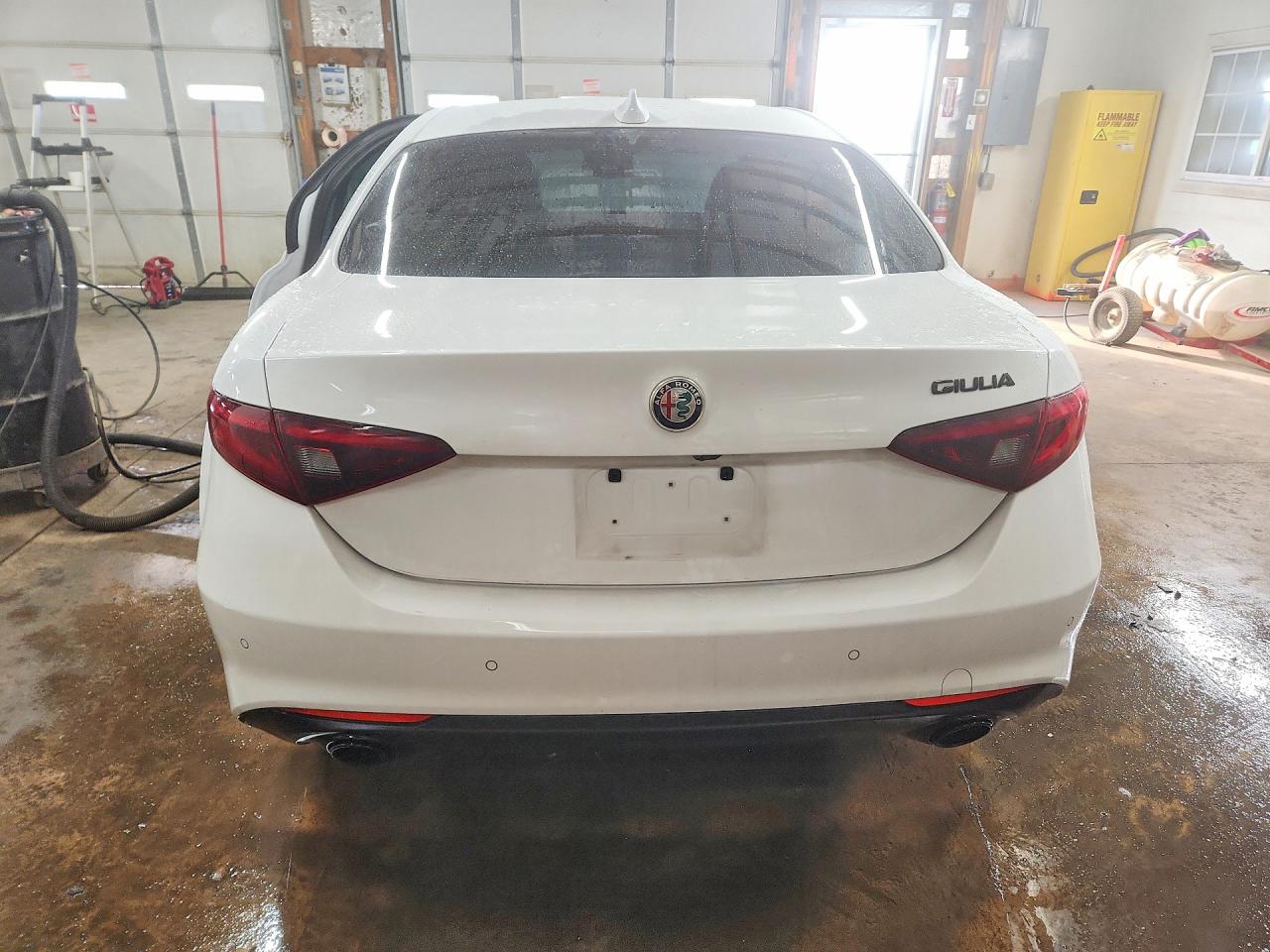 2020 ALFA ROMEO GIULIA photo 11