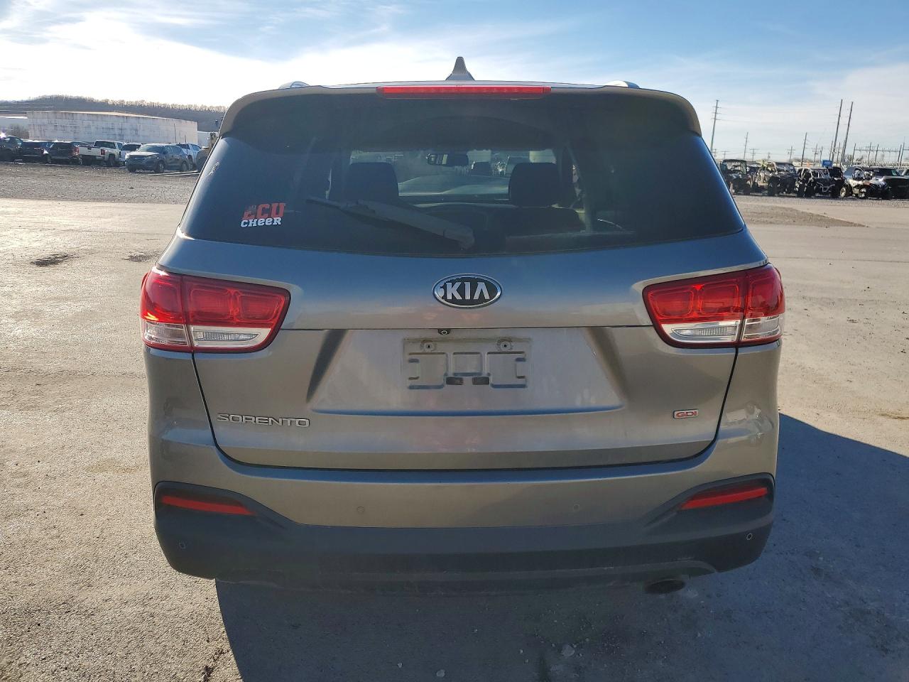 2016 KIA SORENTO LX photo 11