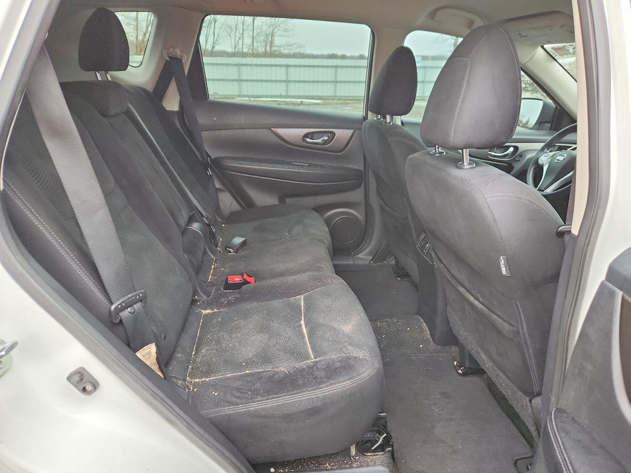 2014 NISSAN ROGUE S photo 11