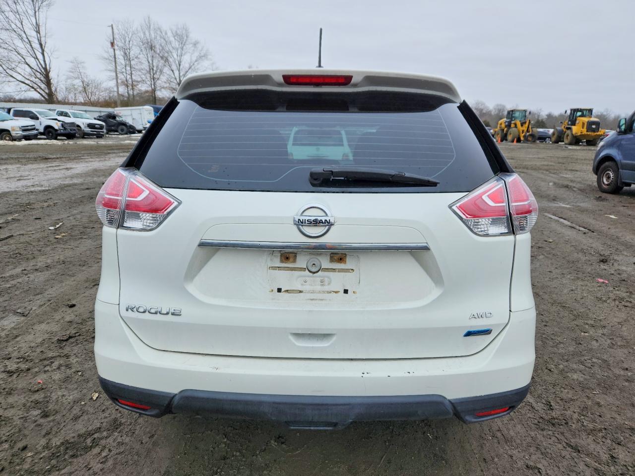 2014 NISSAN ROGUE S photo 6