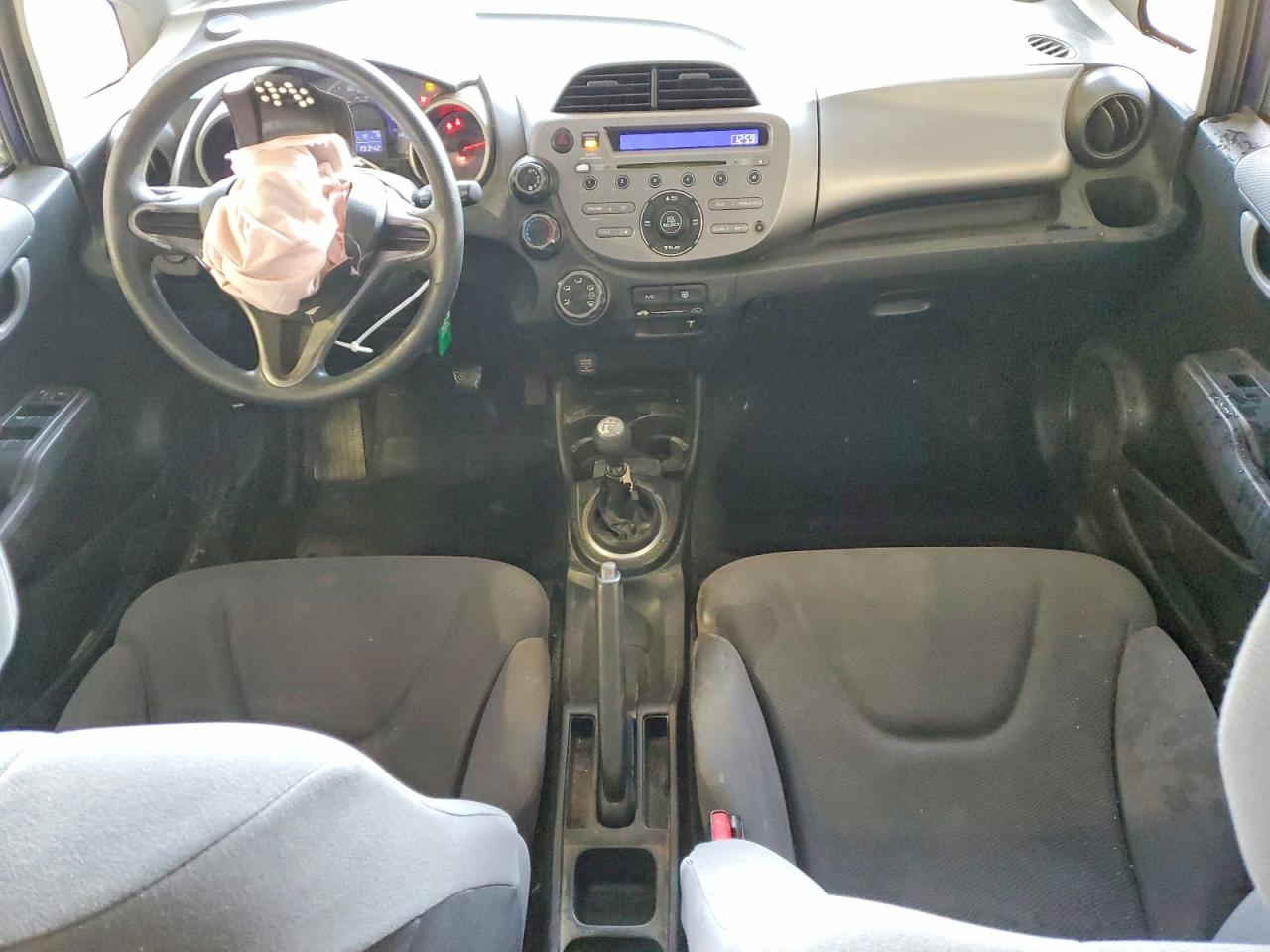 2009 HONDA FIT photo 8