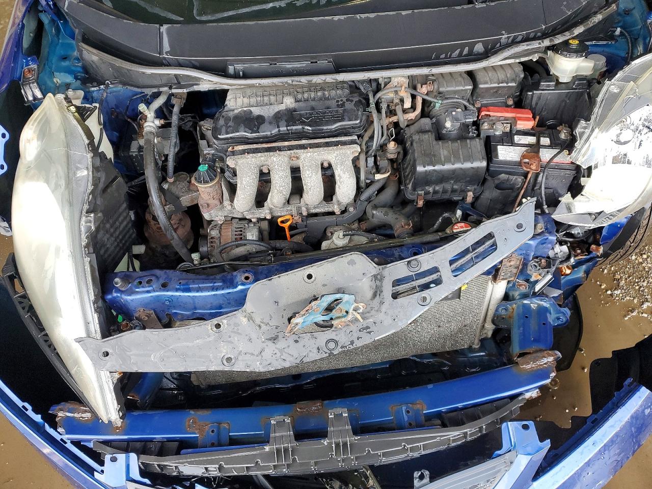 2009 HONDA FIT photo 11