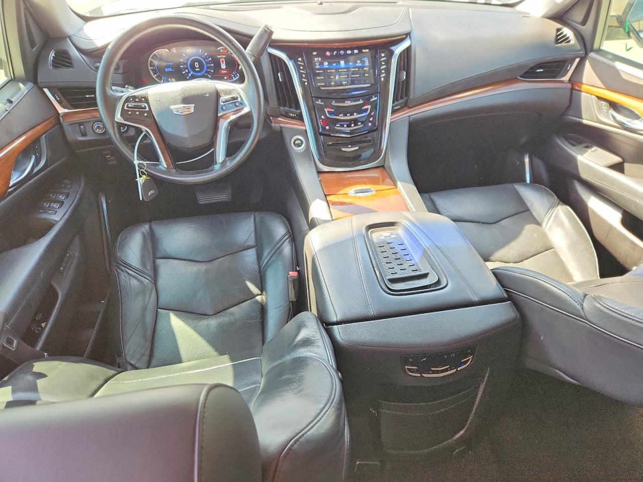 2016 CADILLAC ESCALADE PREMIUM photo 22