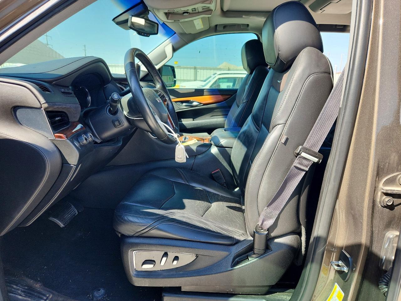 2016 CADILLAC ESCALADE PREMIUM photo 19