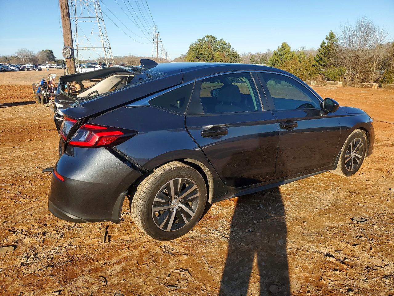 2022 HONDA CIVIC LX photo 5