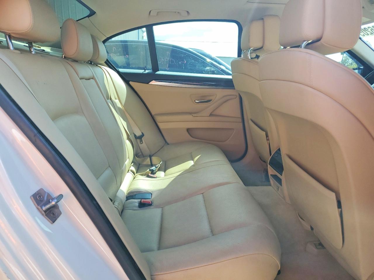 2011 BMW 535 XI photo 10