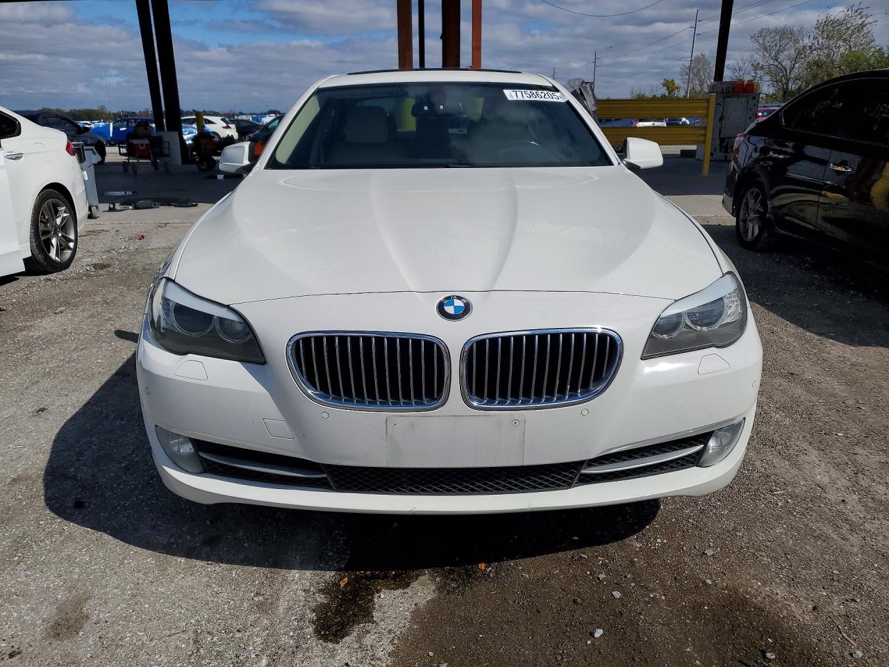 2011 BMW 535 XI photo 5