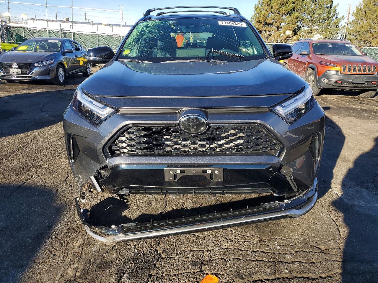 2025 TOYOTA RAV4 XSE photo 13